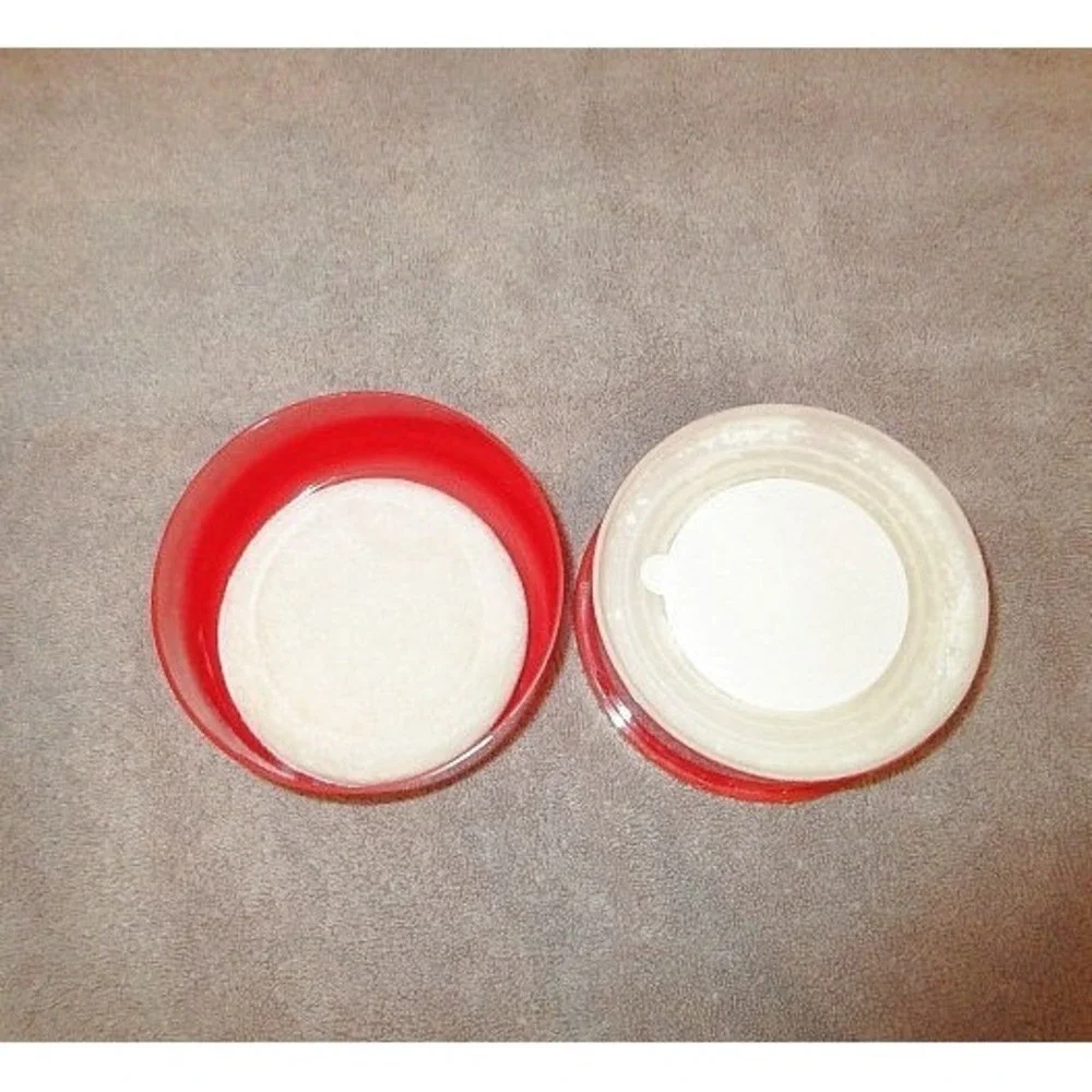 Elizabeth Arden Red Door Perfumed Dusting Powder With Puff NEW UNUSED